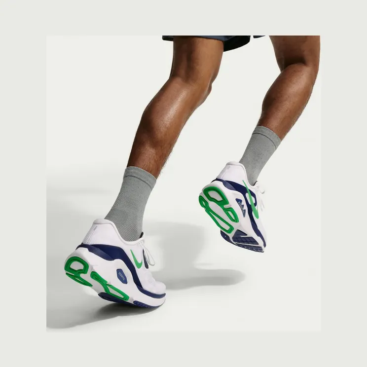 nike-structure HQ3048-102