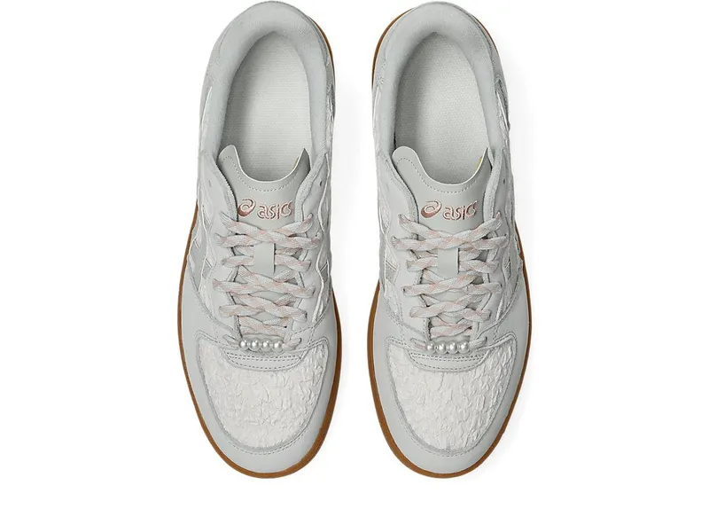 ASICS SKYHAND OG “Blush / Glacier Grey” (1203A880-700)