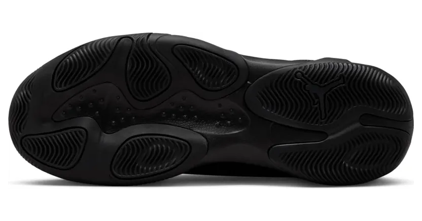 air-jordan-max-aura DN3687-001