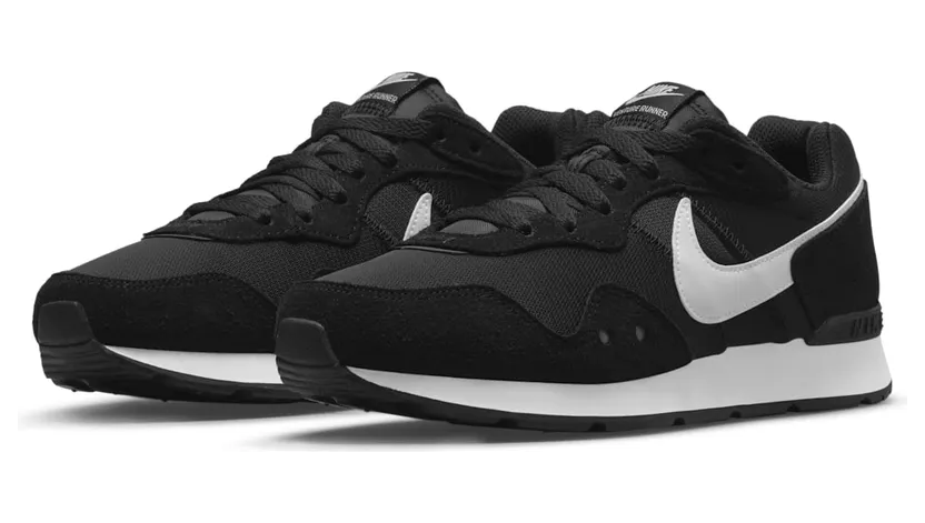 nike-venture-runner DM8454-001