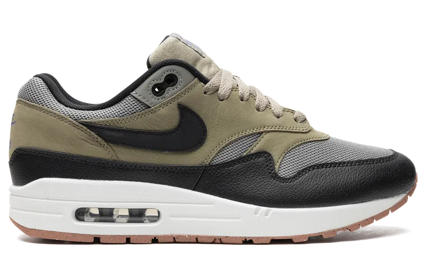 Nike Air Max 1 “Dark Stucco”: olijf, grijs en zwart onder vrijwel elke broek (5)