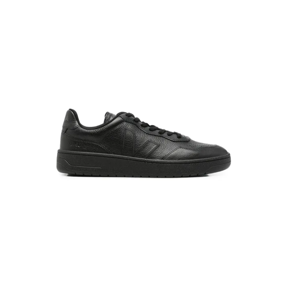 Veja V-90 Leather “Black” (VZ2021976)