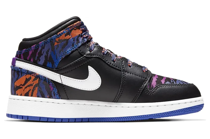 air-jordan-1 AV5174-005