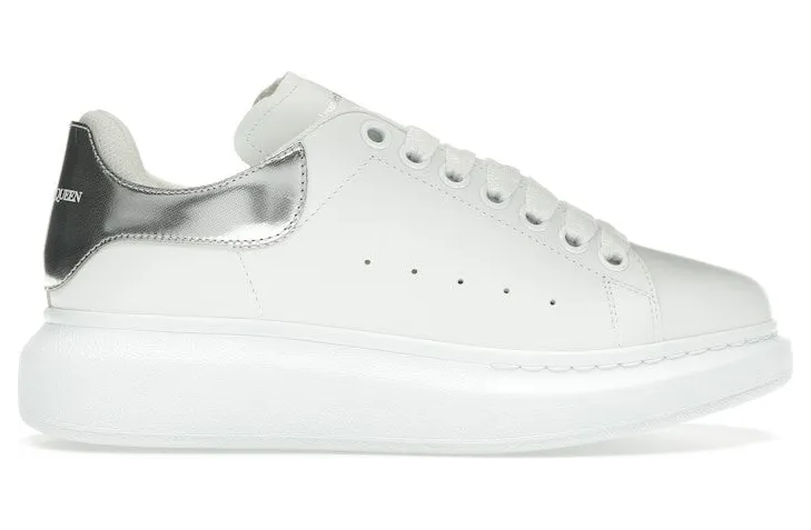 Alexander McQueen Oversized Sneaker 697103WIFTJ9071