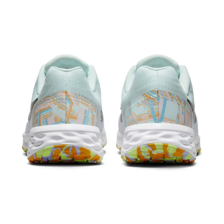 nike-revolution DO9475-100