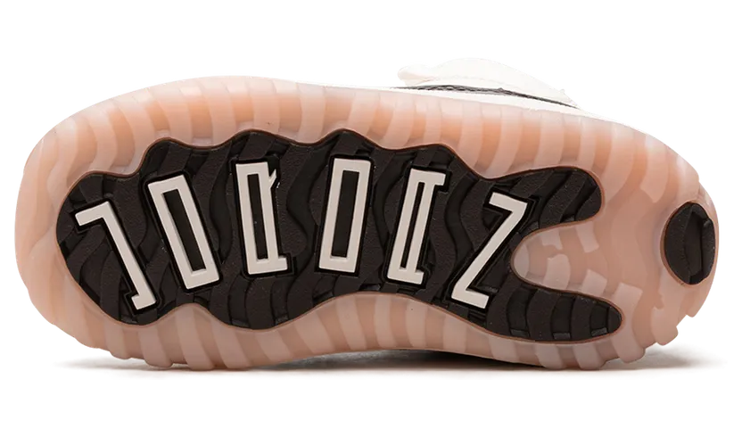 air-jordan-11 DO3856-101