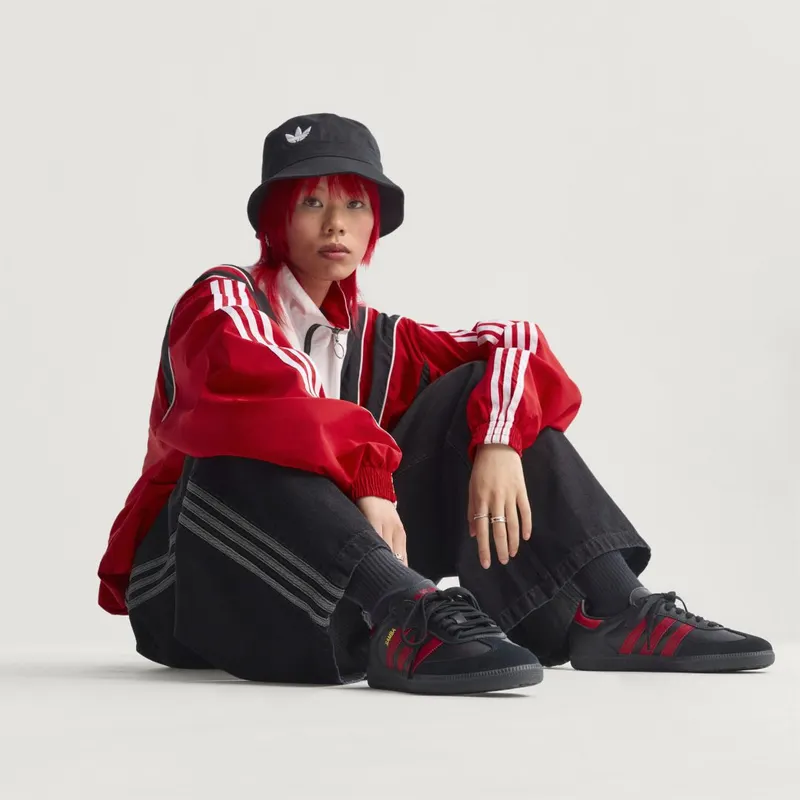 Adidas Samba Manchester United Core Black / Mufc Red / Core Black (JQ4036)