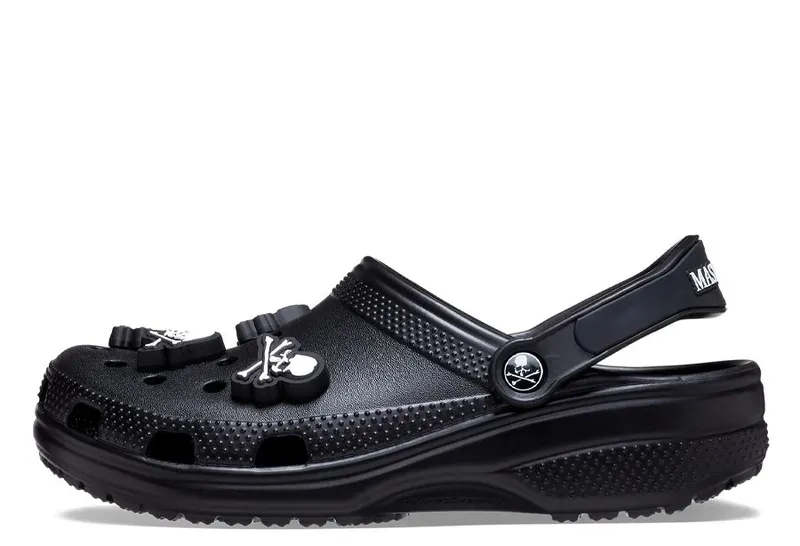 Crocs Classic Clog Mastermind Black (208211-001)