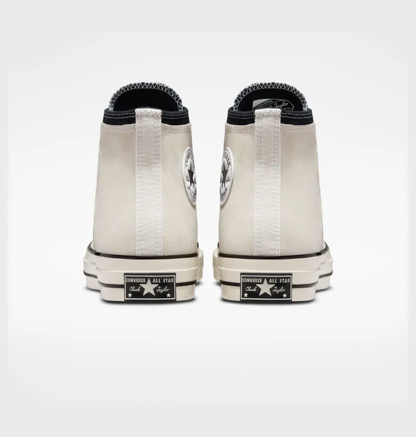 converse-chuck-taylor-all-star A02763C