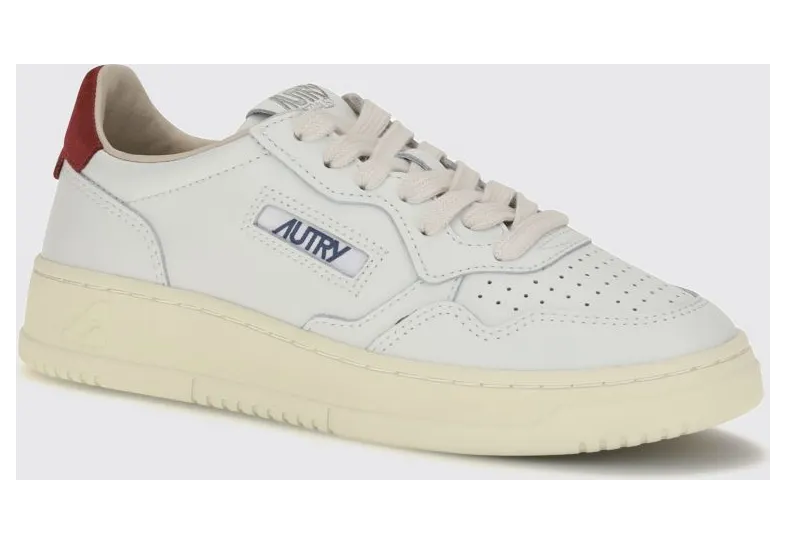 Autry Medalist Low Sneakers in Calf Leather with Perforated Toe Bianco 3 (AULWBJ01)