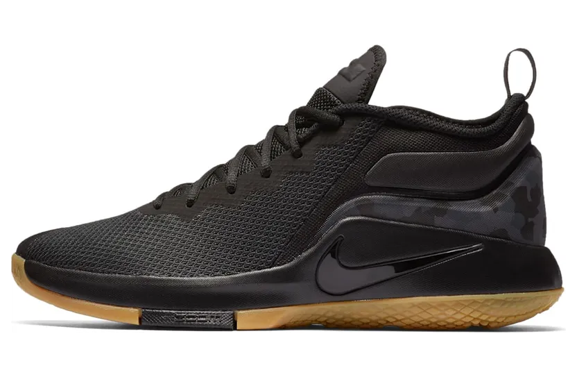 Nike LeBron Witness II Black-Gum Light Brown (942518-020)