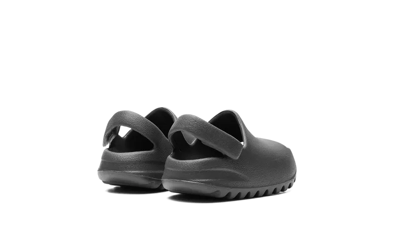 Yeezy Slide TD “Dark Onyx” (ID5106)