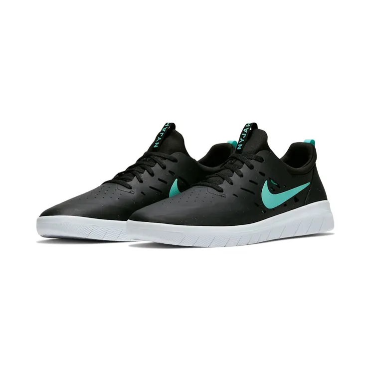 nike-free AA4272-006