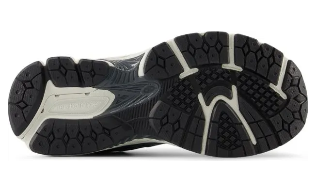 new-balance-2002r GC2002CF