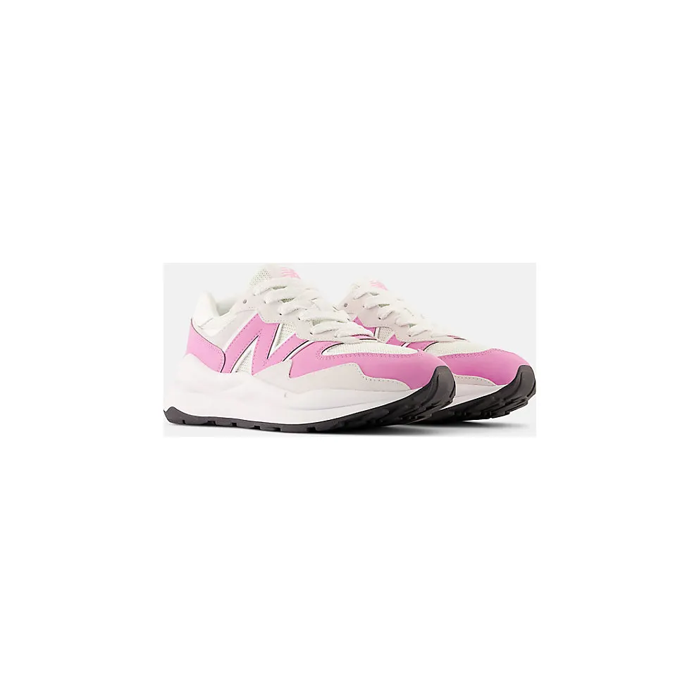 New Balance 57/40 Barbie (W5740SVA)