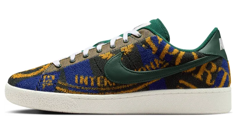 Nike Tennis Classic (IR1114-300)