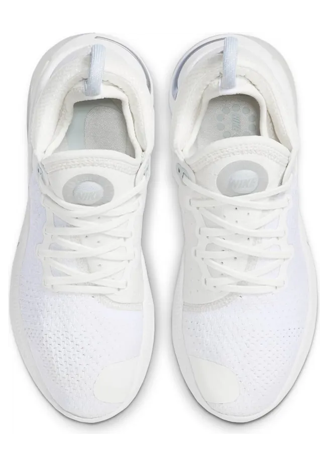 nike-free AQ2731-105