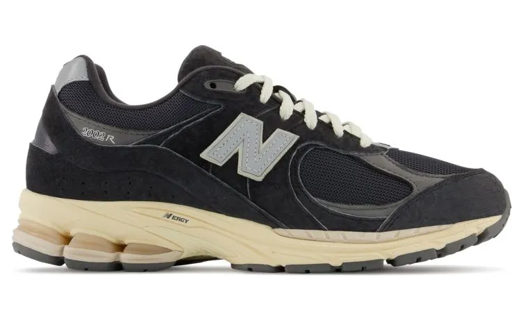 New Balance 2002R Phantom (M2002RHO)