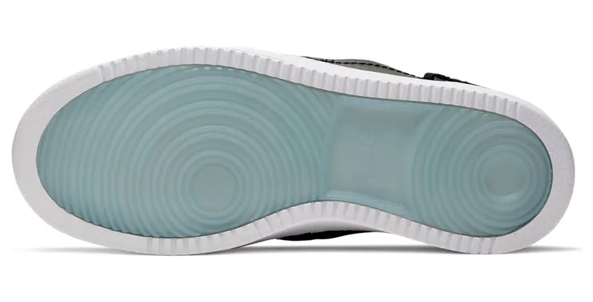 nike-vandalised BQ3610-001