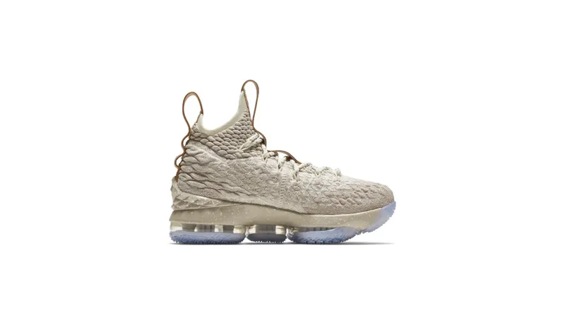 Nike LeBron 15 Ghost (GS) String/Sail-Vachetta Tan (922811-200)