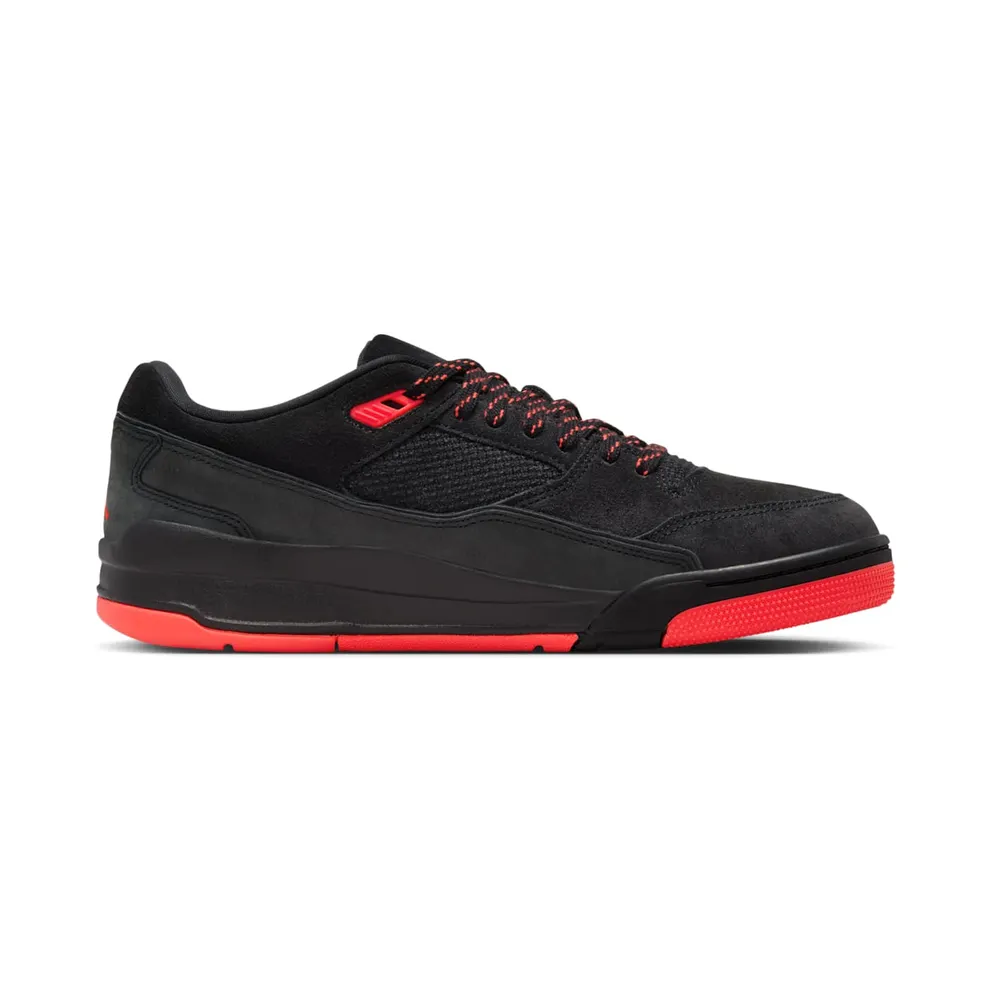 Jordan Flight Court “Black Infrared” (HF3255-011)