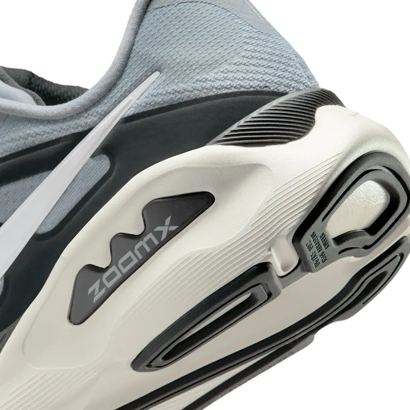 nike-structure HQ3048-002