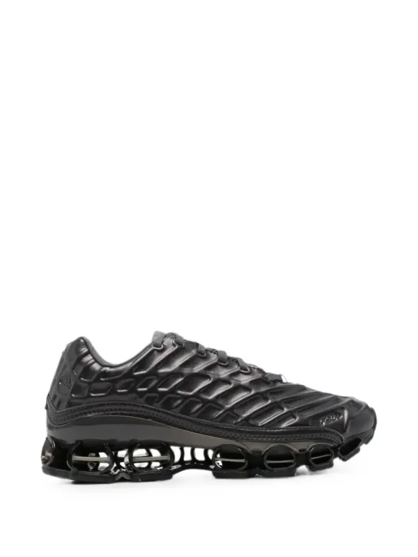 adidas Sneakers with reliëf vlak – Black (KI4714BLK)