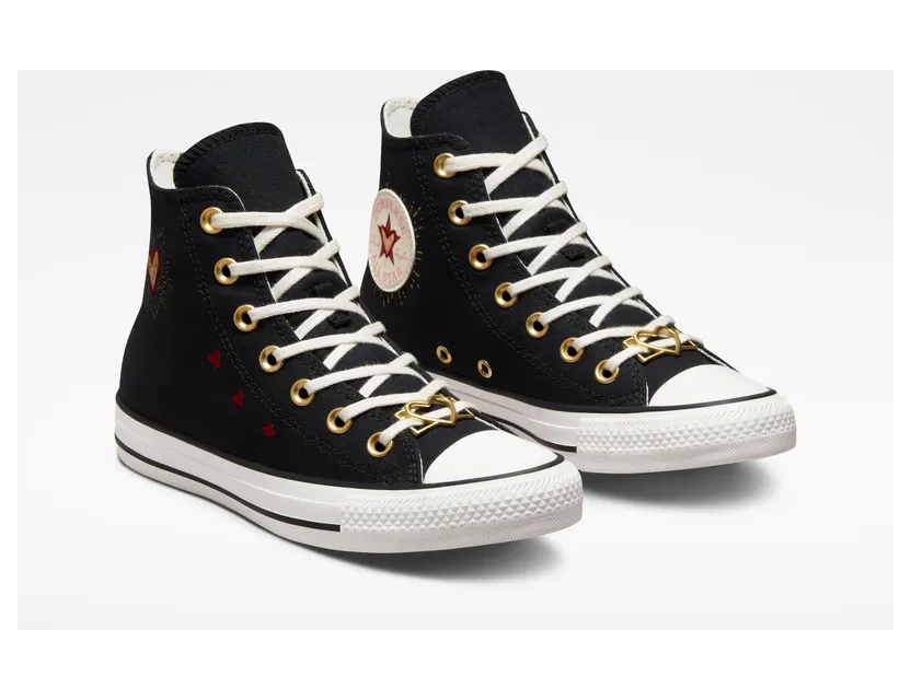 converse-chuck-taylor-all-star A03932C