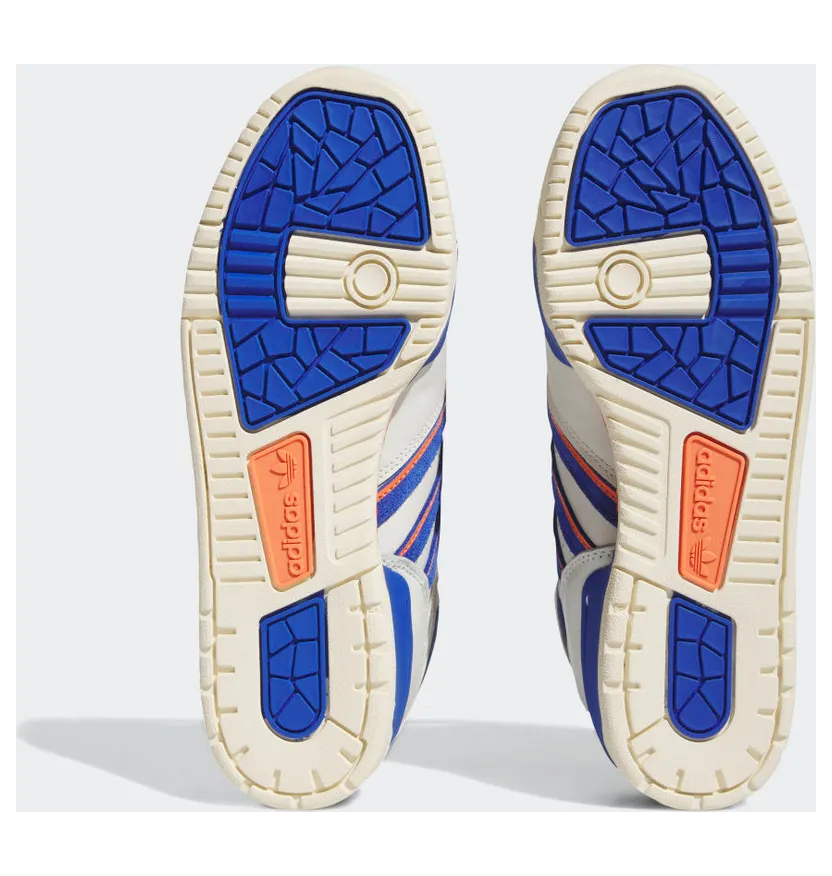 adidas-sneaker ID2205