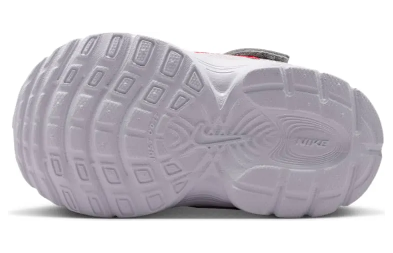 nike-v5-rnr HQ6413-105