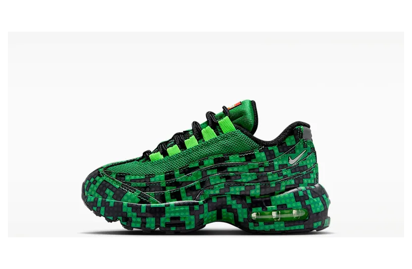 Nike Air Max 95 LEGO Pixel Camo “Lucky Green / Black / Green Strike / Metallic Silver” (IO4800-300)