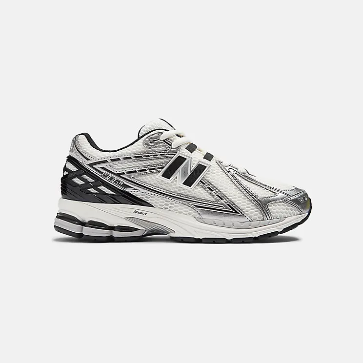 New Balance M1906RER (silver metallic) – M1906RER
