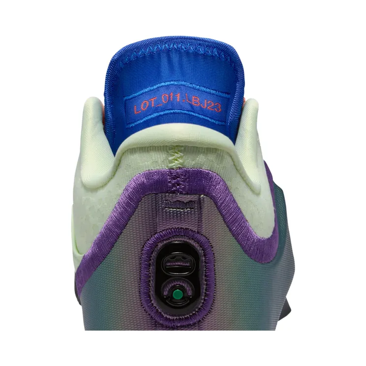nike-lebron IV4796-700