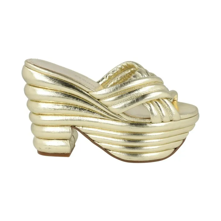 Ferragamo Rey Platform Sandals Yellow (Narrow Width) (01G156-763983-1C)