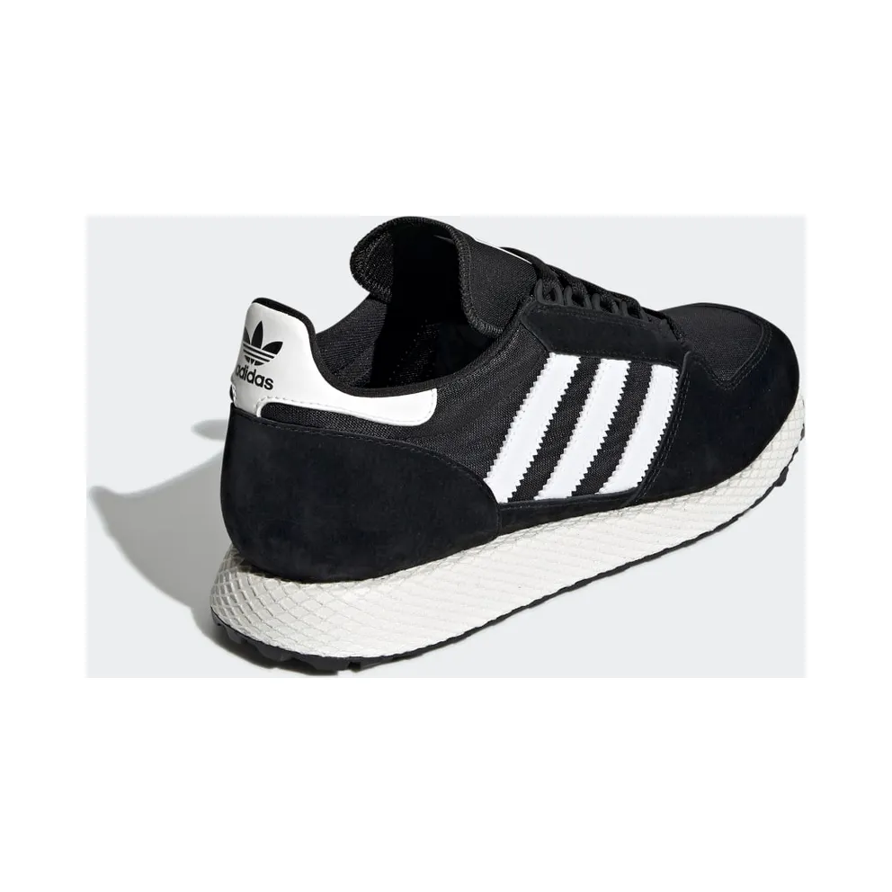 adidas Forest Grove Core Black / Cloud White / Chalk White (EE5834)