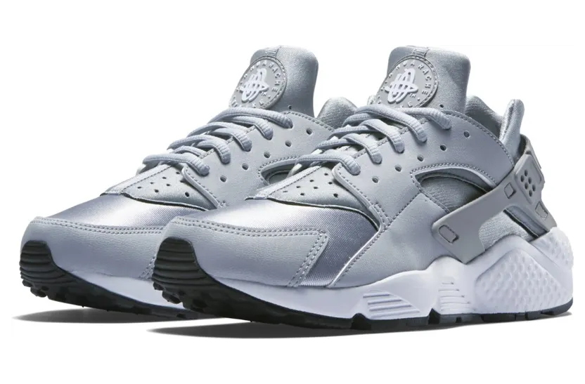 Nike Air Huarache Wolf Grey (W)