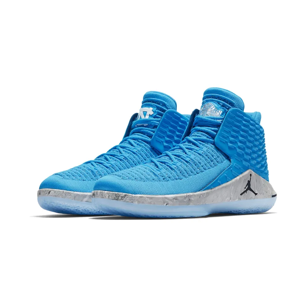 Jordan XXXII UNC University Blue/Metallic Silver (AA1253-406)