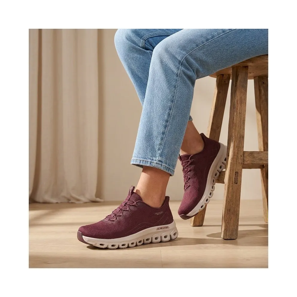 Skechers Glide-Step Red (104750BURG)