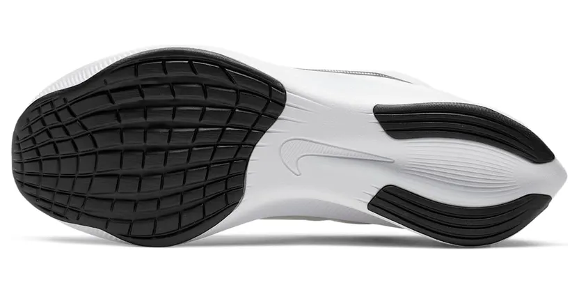 nike-zoom AT8240-100