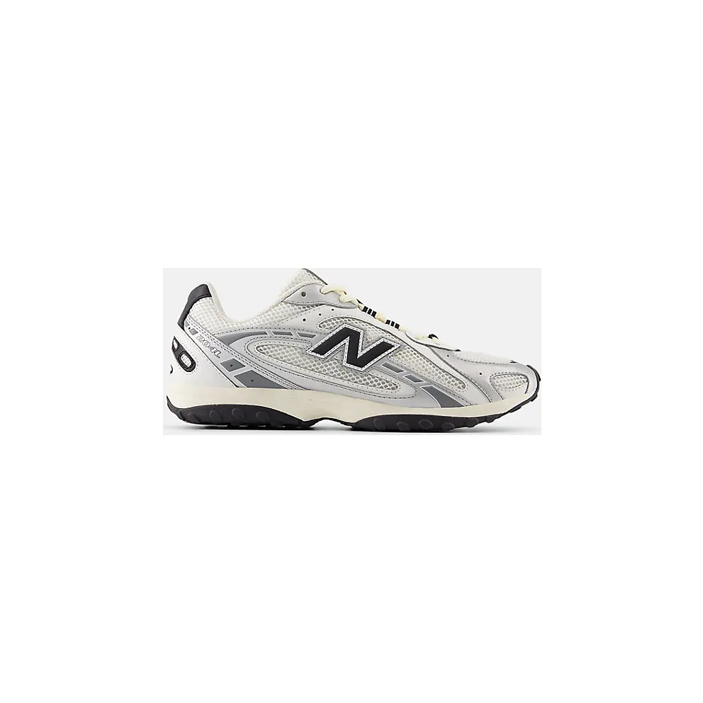 New Balance 204L “Silver Metallic Black” (U204LSWD)