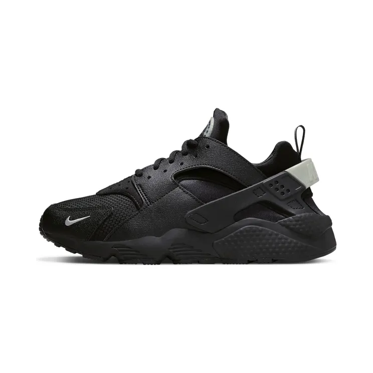 Nike Air Huaracheen “Black / Metallic Silver” (DX8968-001)