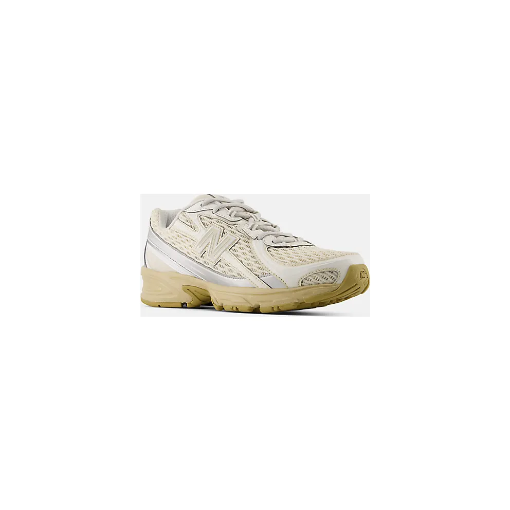 New Balance 740 Linen (U7403OO)