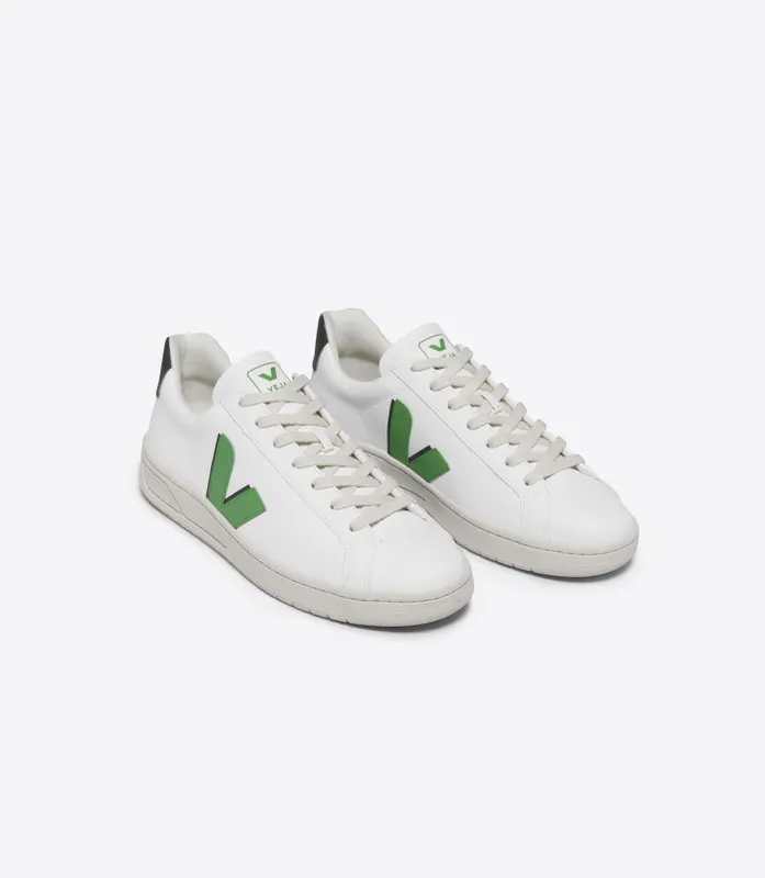 VEJA Urca CWL mit Logo-Applikation – White (UW0703509)