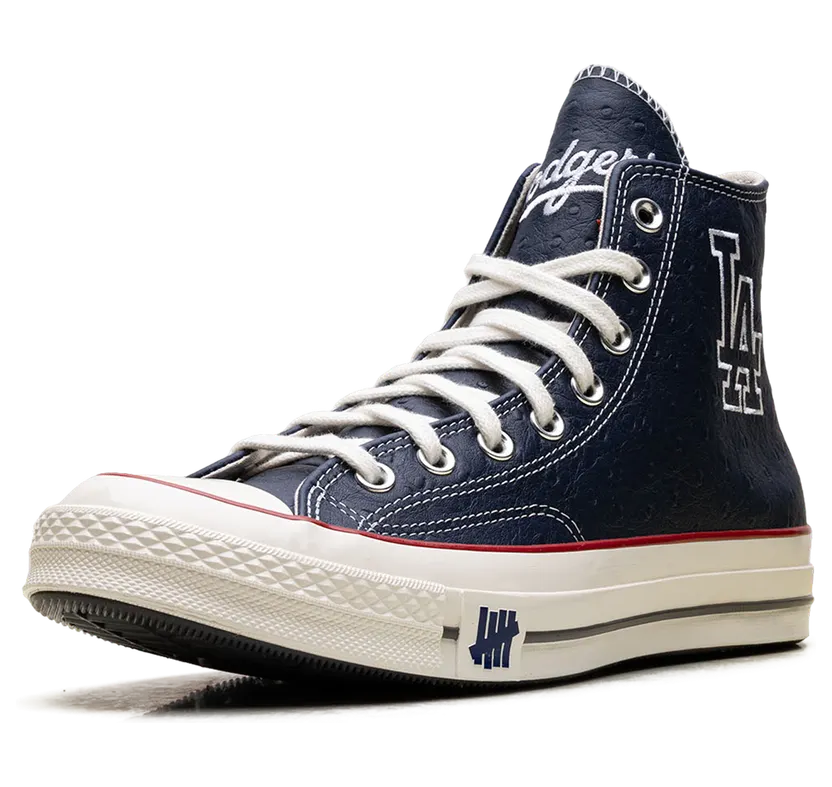 converse-chuck-taylor-all-star A19846C