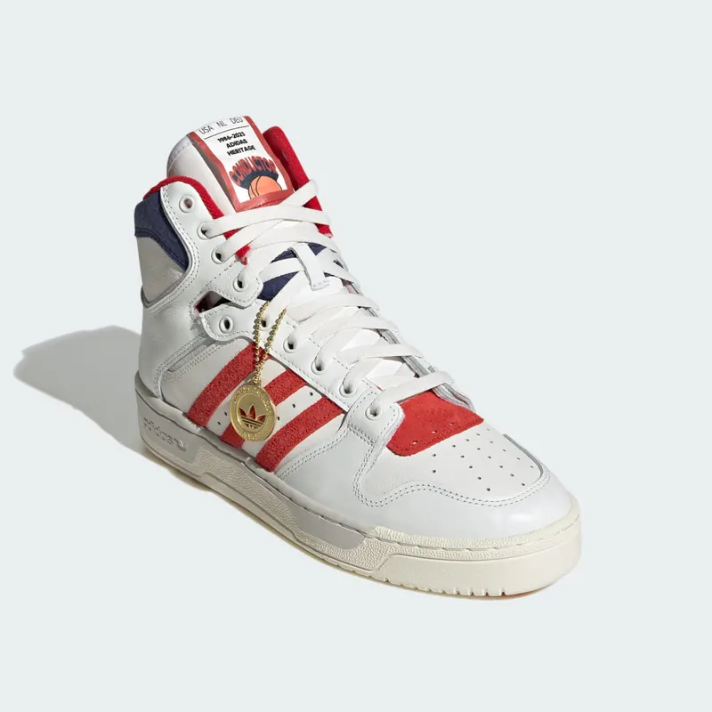 adidas Conductor High Core White / Scarlet / Grey One (IE9938)