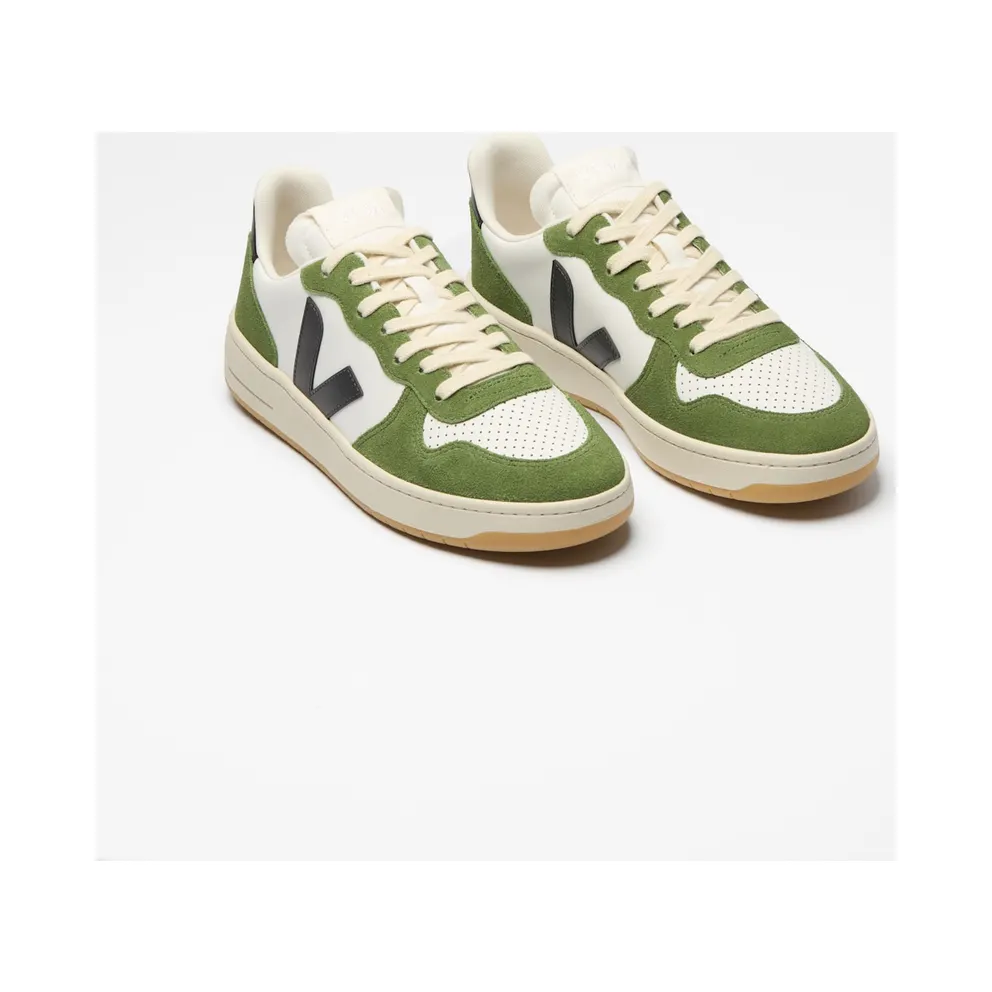 Veja V-10 White / Black / Military Green (VI0221741B)