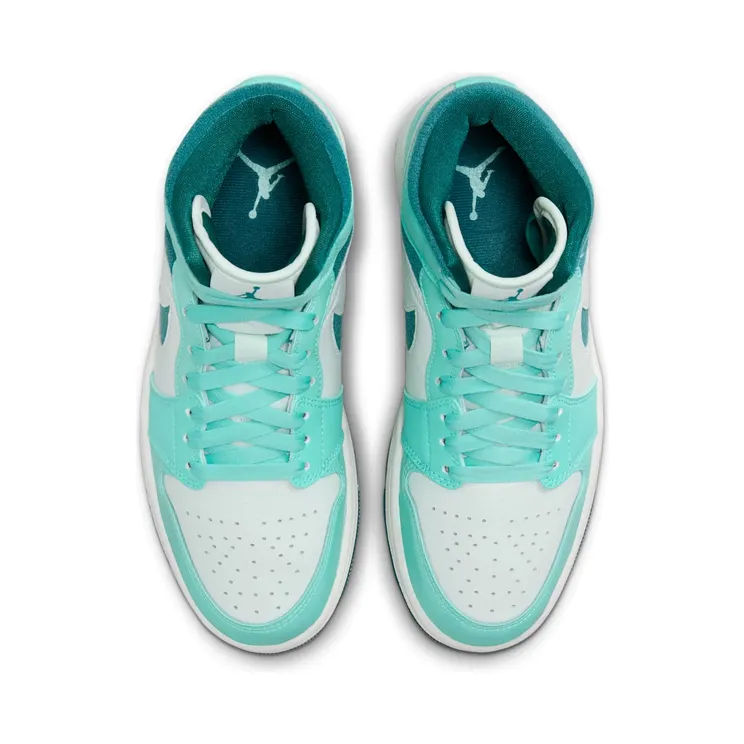 air-jordan-1 DZ3745-300