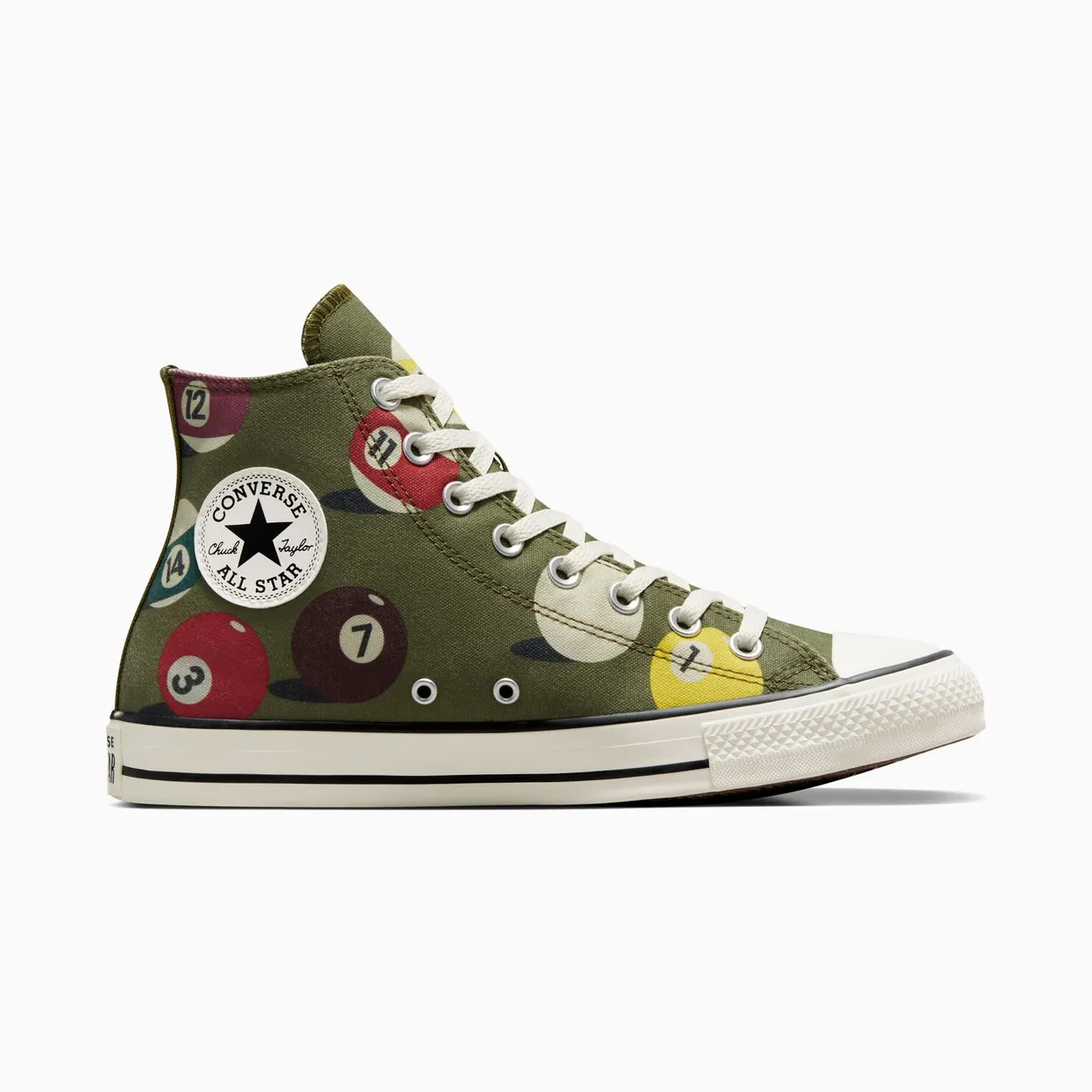converse-chuck-taylor-all-star A04493C