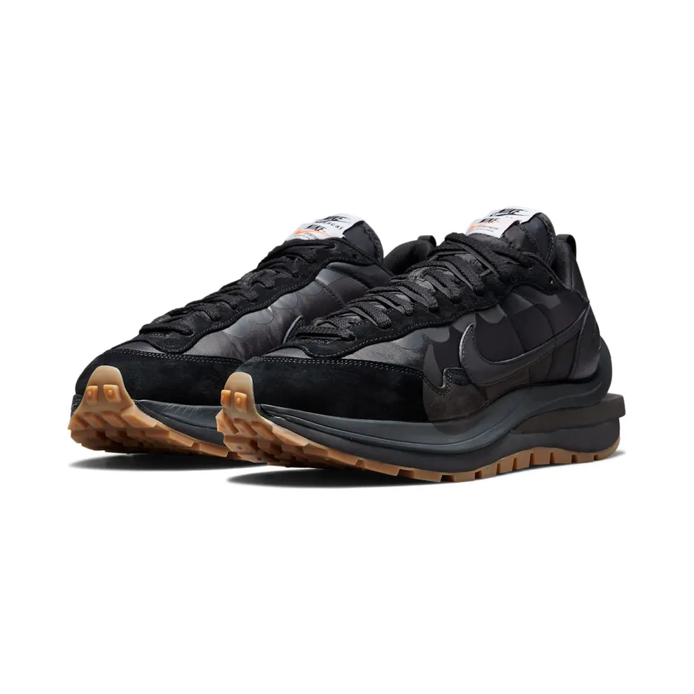 Nike x Sacai VaporWaffle Black Gum (DD1875-001)