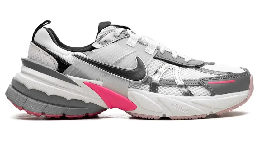 Nike V2K Run Year Of The Dragon sneakers – Wit (FZ5061)